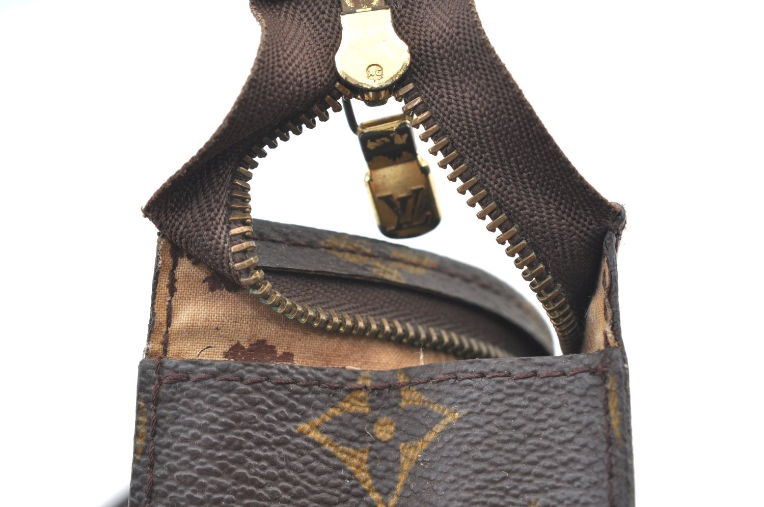 Authentic Louis Vuitton Monogram Poche Toilette 26 M47542 Cosmetics Pouch K7891