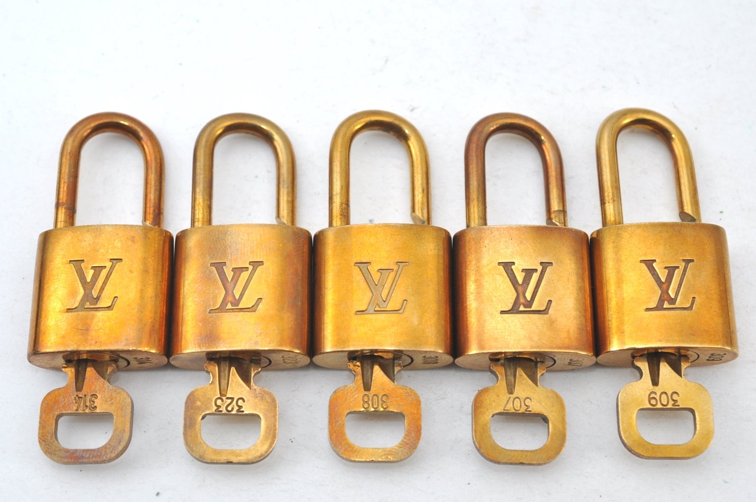 Authentic Louis Vuitton Padlock & Keys 10Set LV K7917