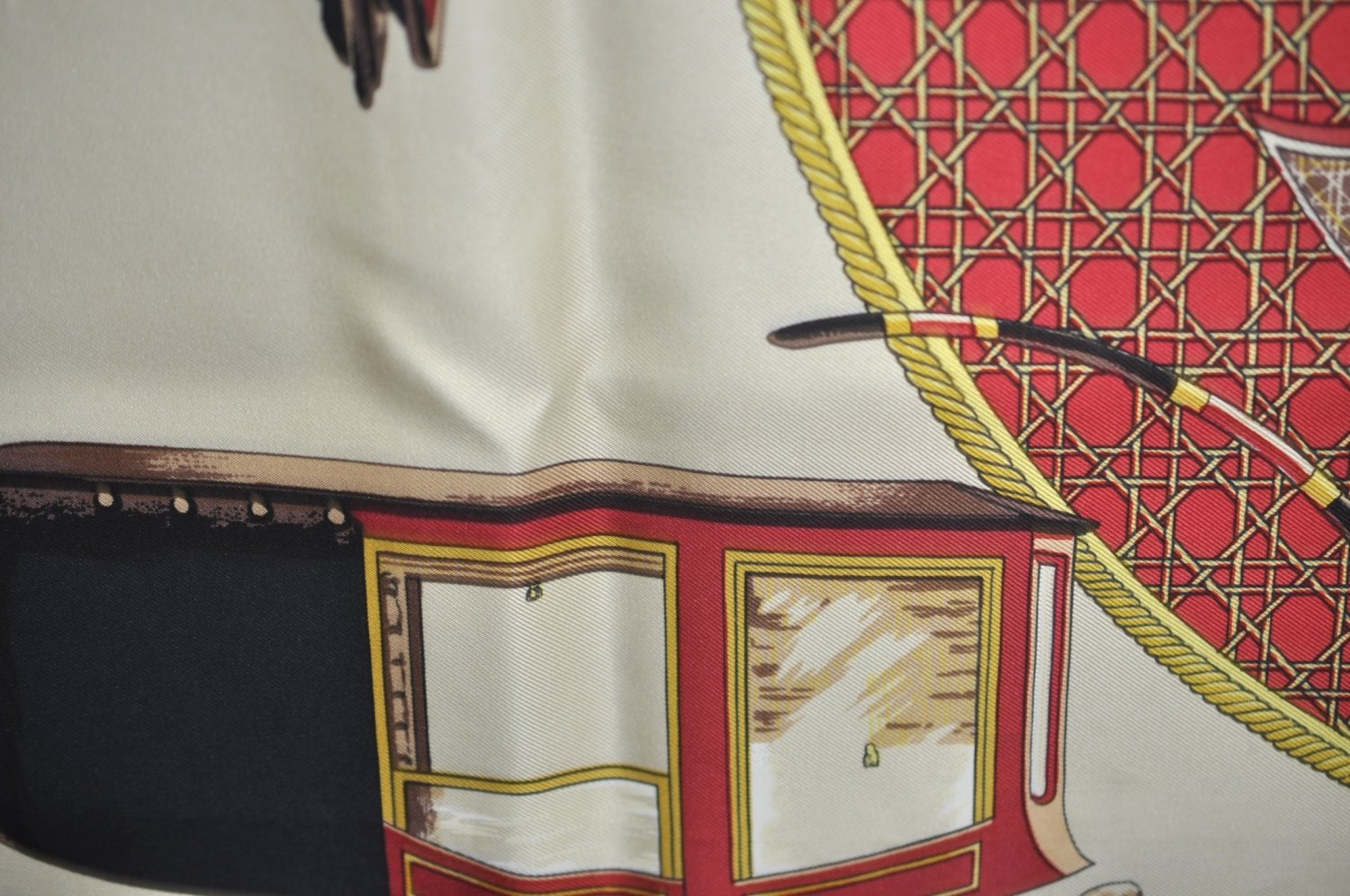 Authentic HERMES Carre 90 Scarf 