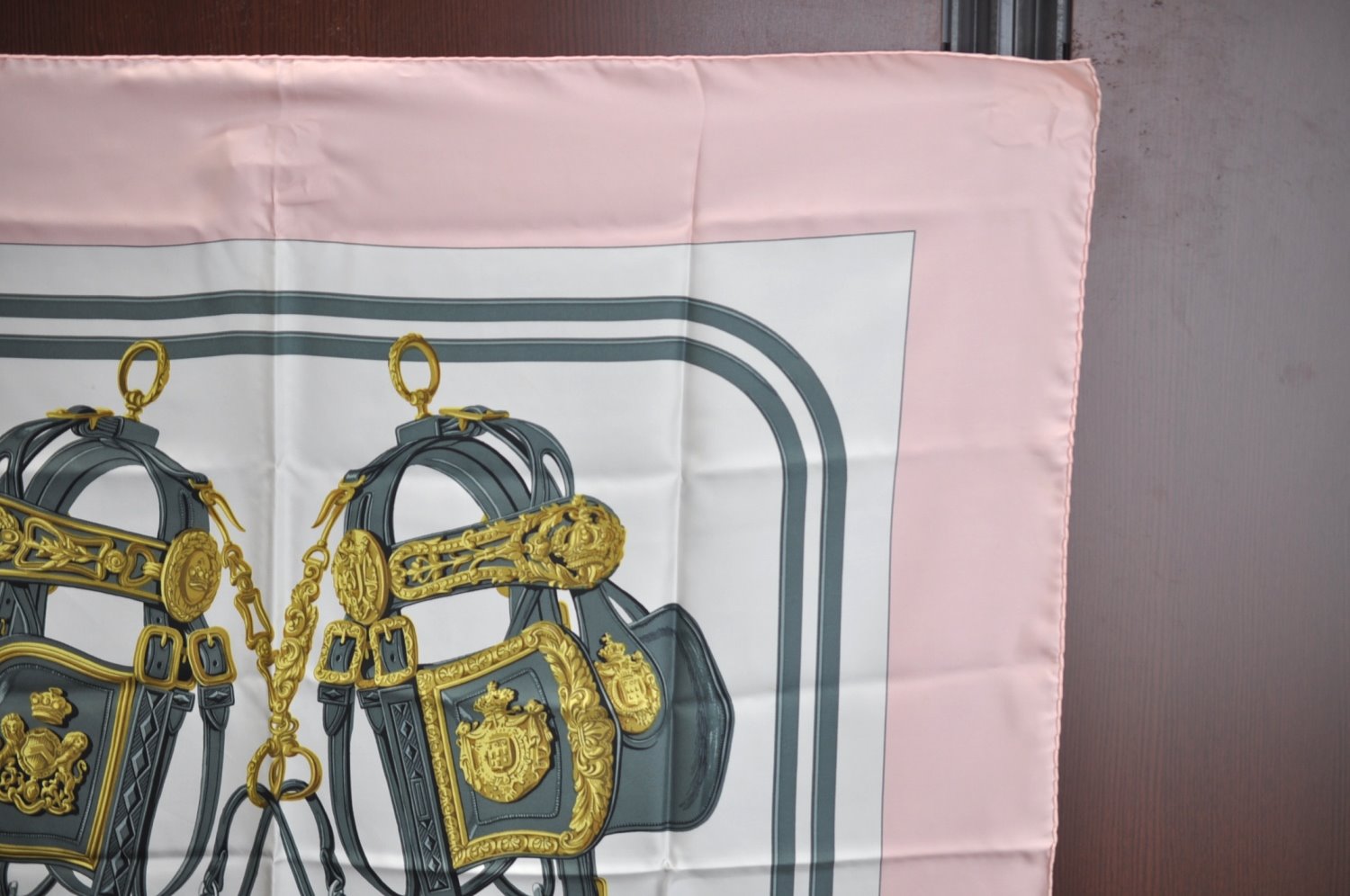 Authentic HERMES Carre 90 Scarf 