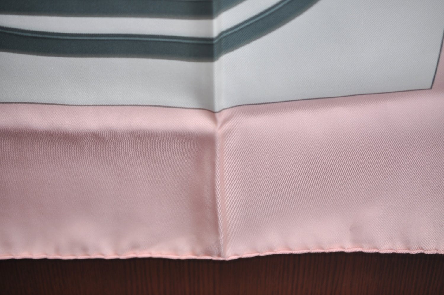 Authentic HERMES Carre 90 Scarf 