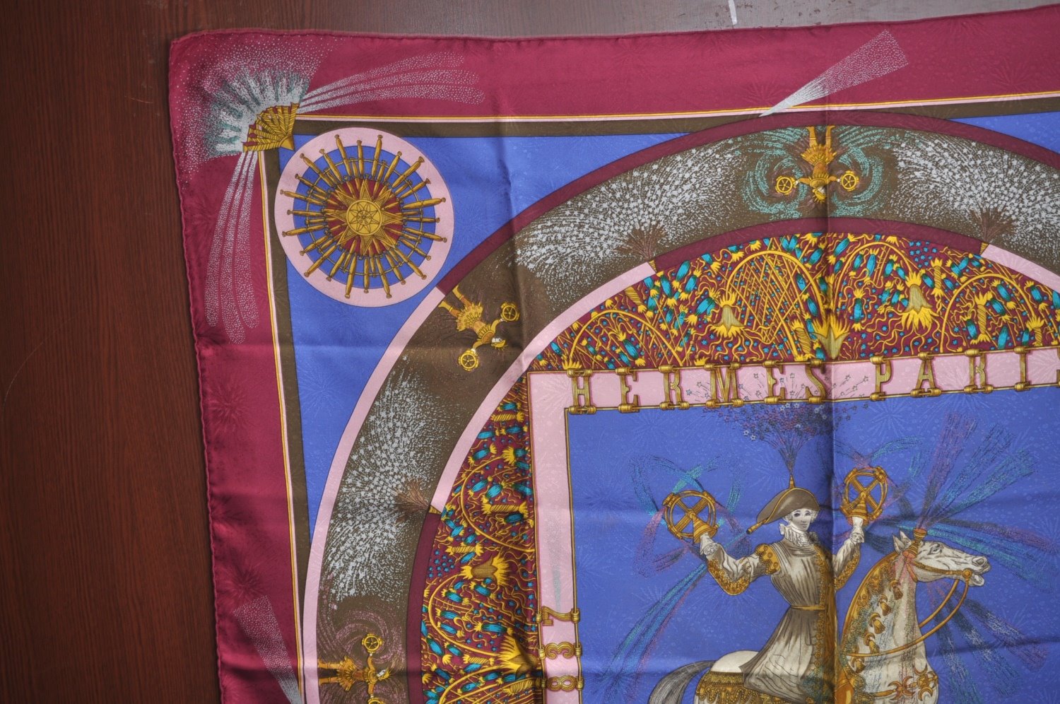 Authentic HERMES Carre 90 Scarf 