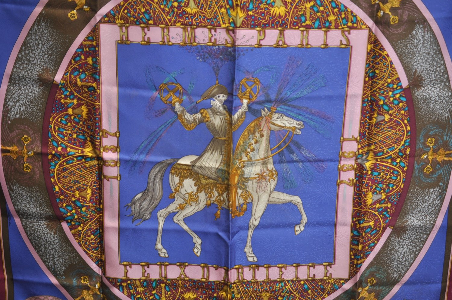 Authentic HERMES Carre 90 Scarf 