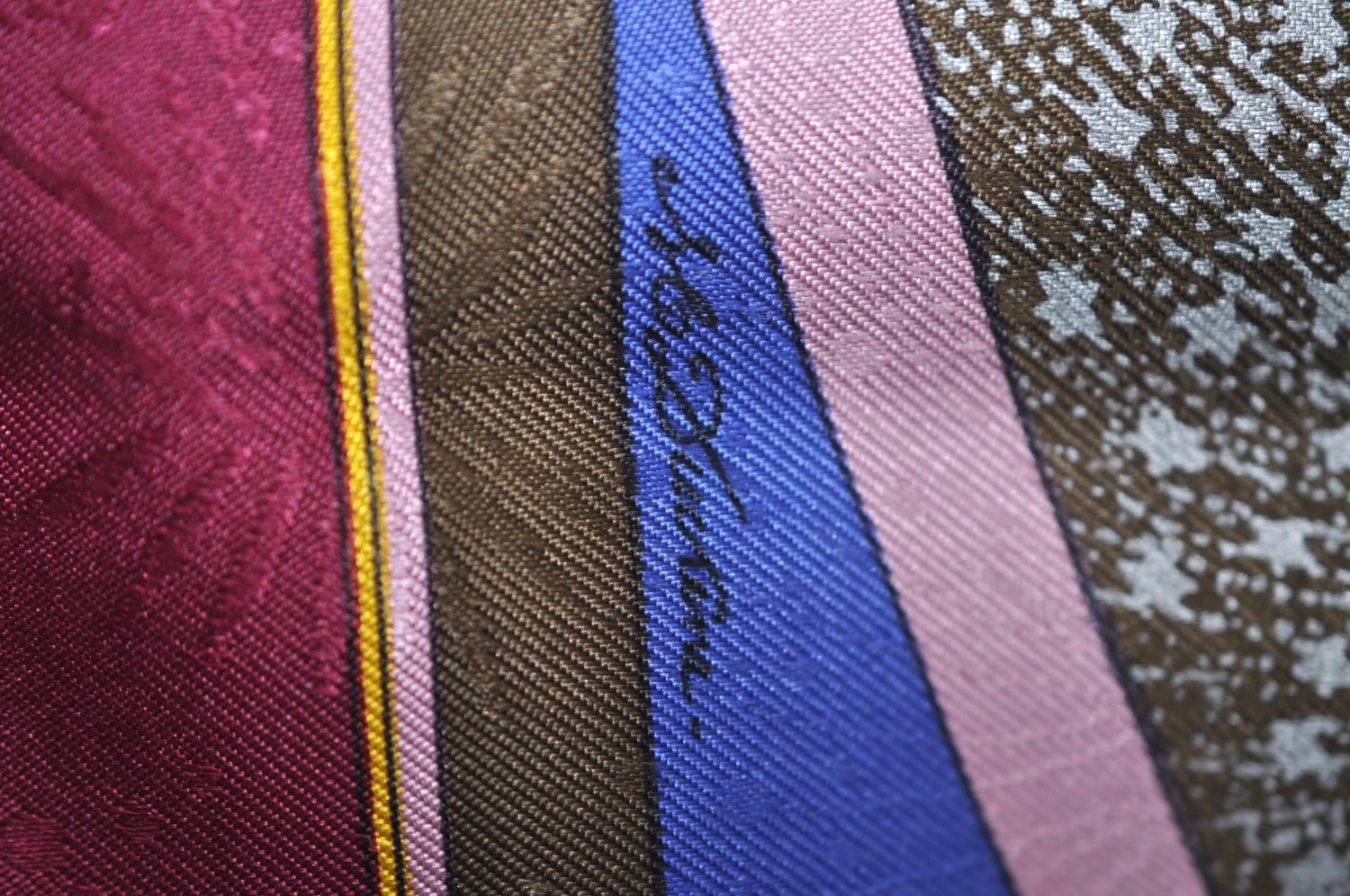 Authentic HERMES Carre 90 Scarf 