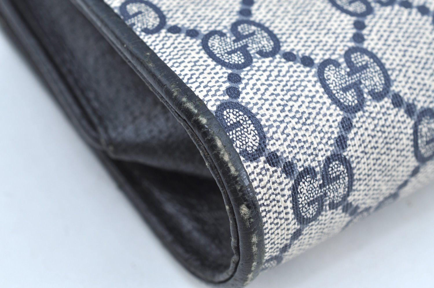 Authentic GUCCI 2Way Shoulder Clutch Hand Bag Purse GG PVC Leather Navy K7942