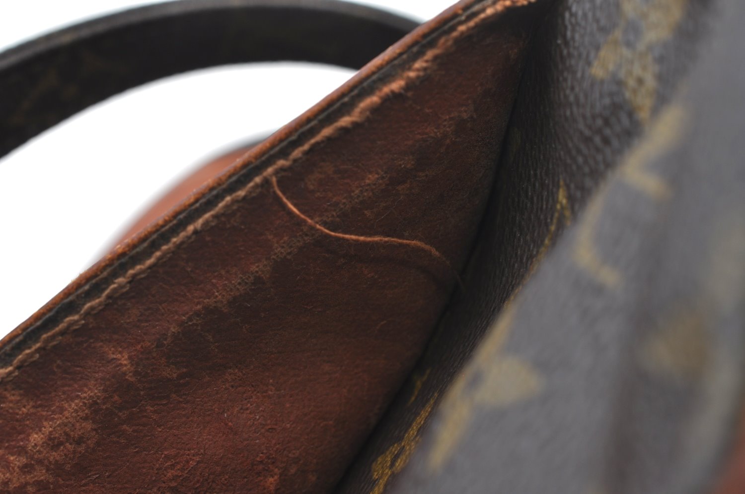 Authentic Louis Vuitton Monogram Danube Shoulder Cross Body Bag M45266 LV K7959