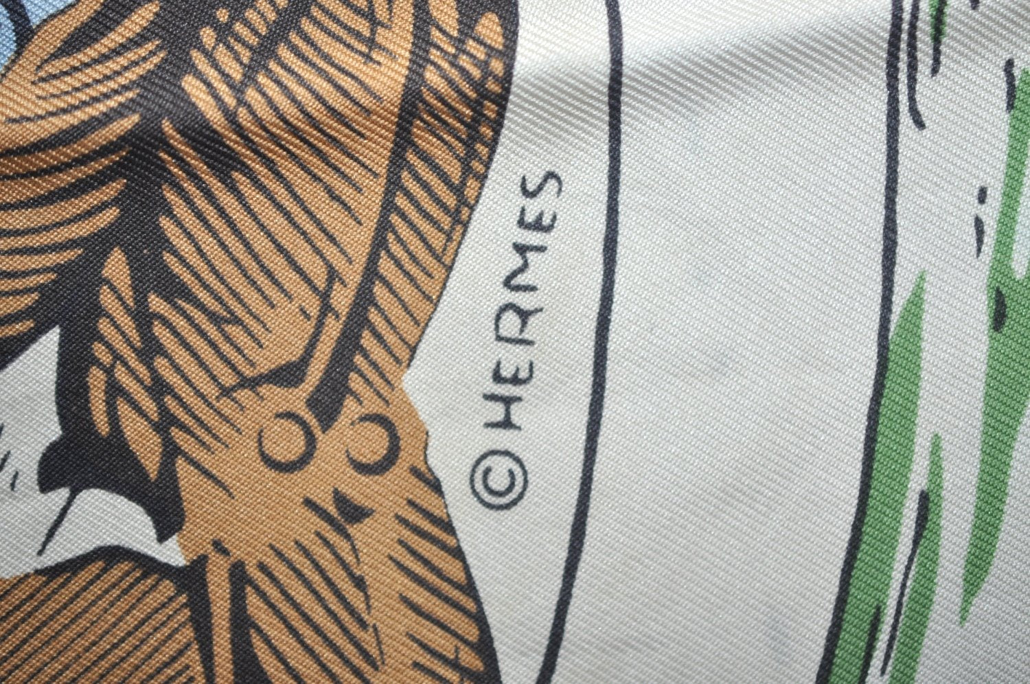 Authentic HERMES Carre 90 Scarf 