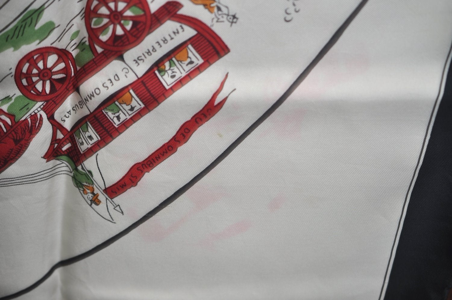 Authentic HERMES Carre 90 Scarf 