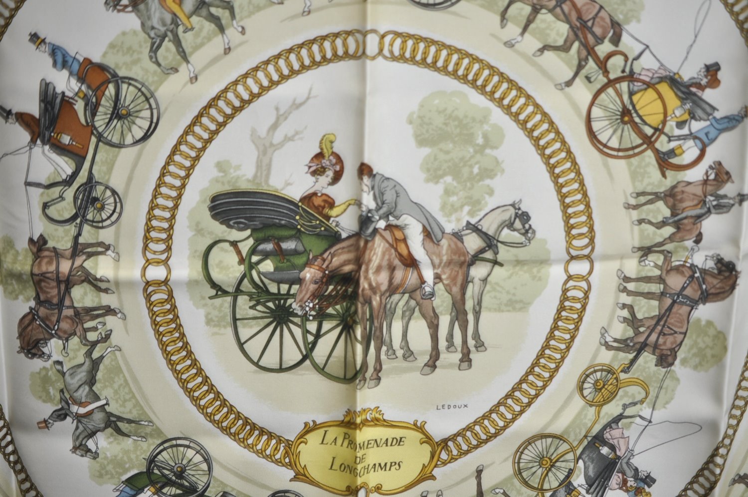 Authentic HERMES Carre 90 Scarf 