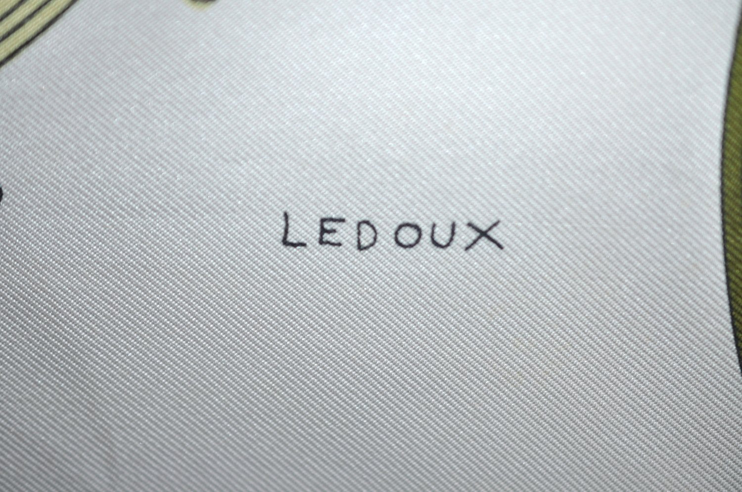 Authentic HERMES Carre 90 Scarf 