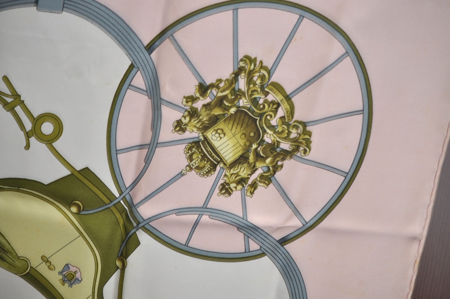 Authentic HERMES Carre 90 Scarf 