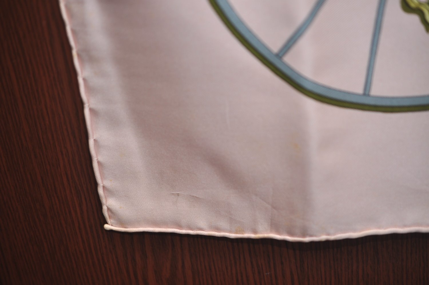 Authentic HERMES Carre 90 Scarf 