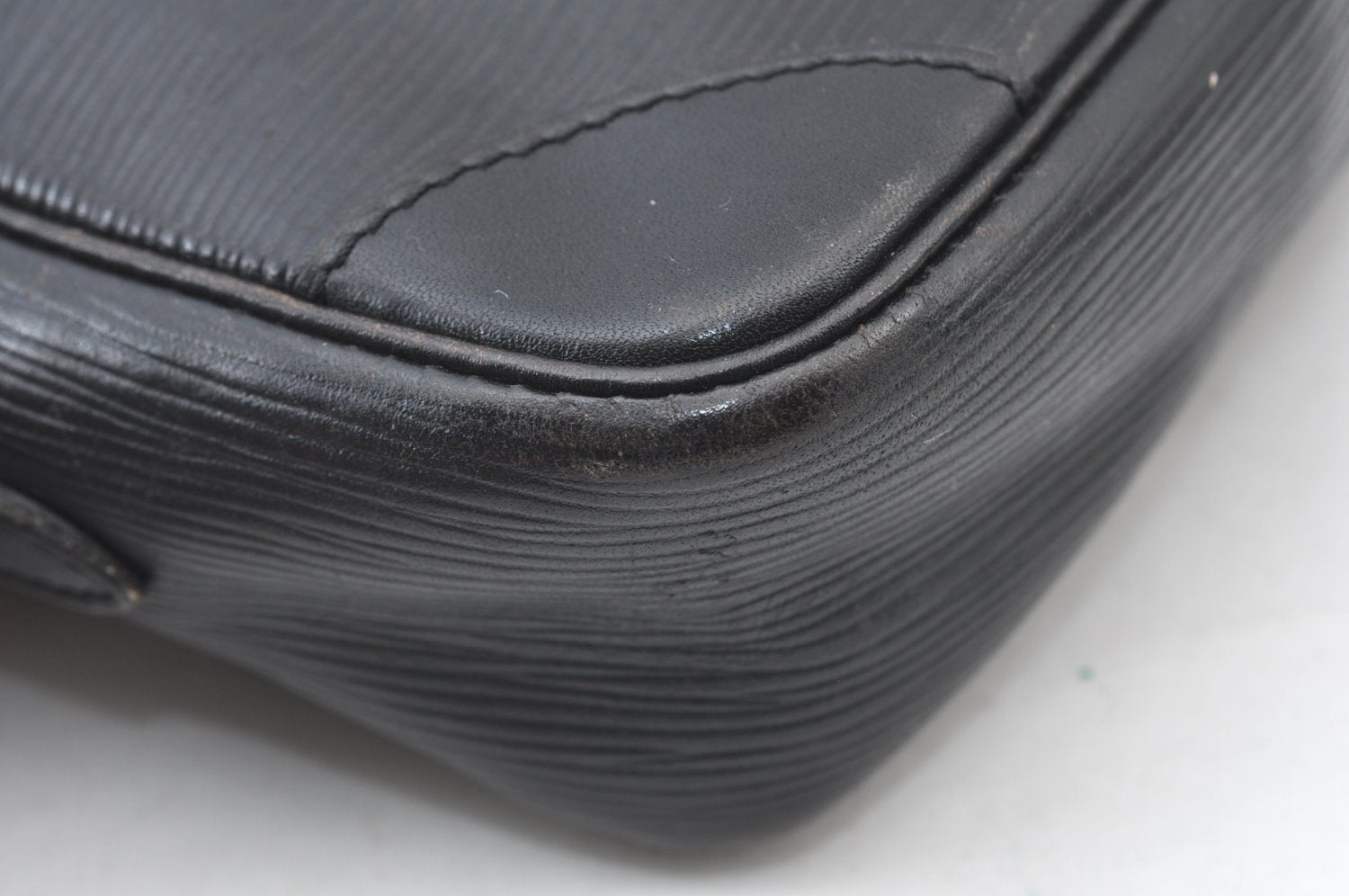 Auth Louis Vuitton Epi Trocadero 24 Shoulder Cross Body Bag M52312 Black K7999