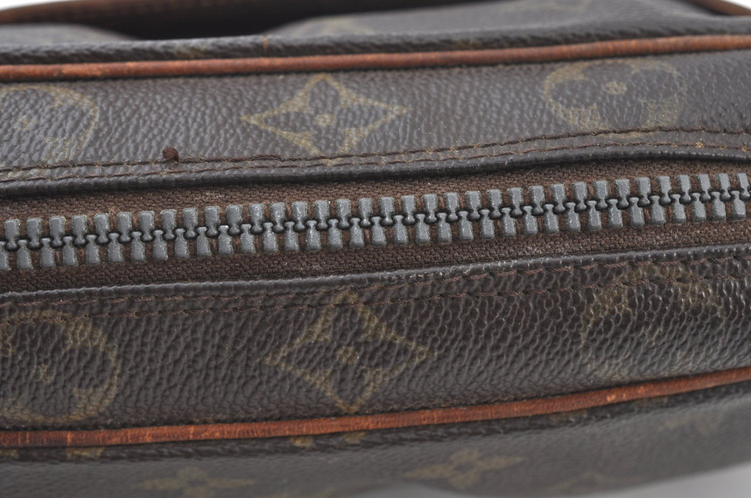 Authentic Louis Vuitton Monogram Compiegne 23 Clutch Hand Bag M51847 LV K8007