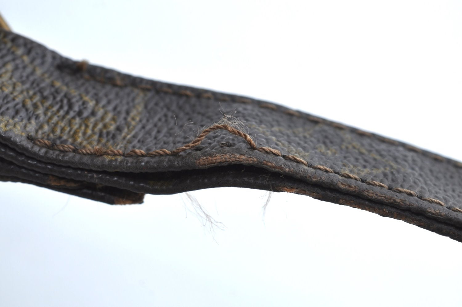 Authentic Louis Vuitton Monogram Marceau Shoulder Cross Body Bag Old Model K8011