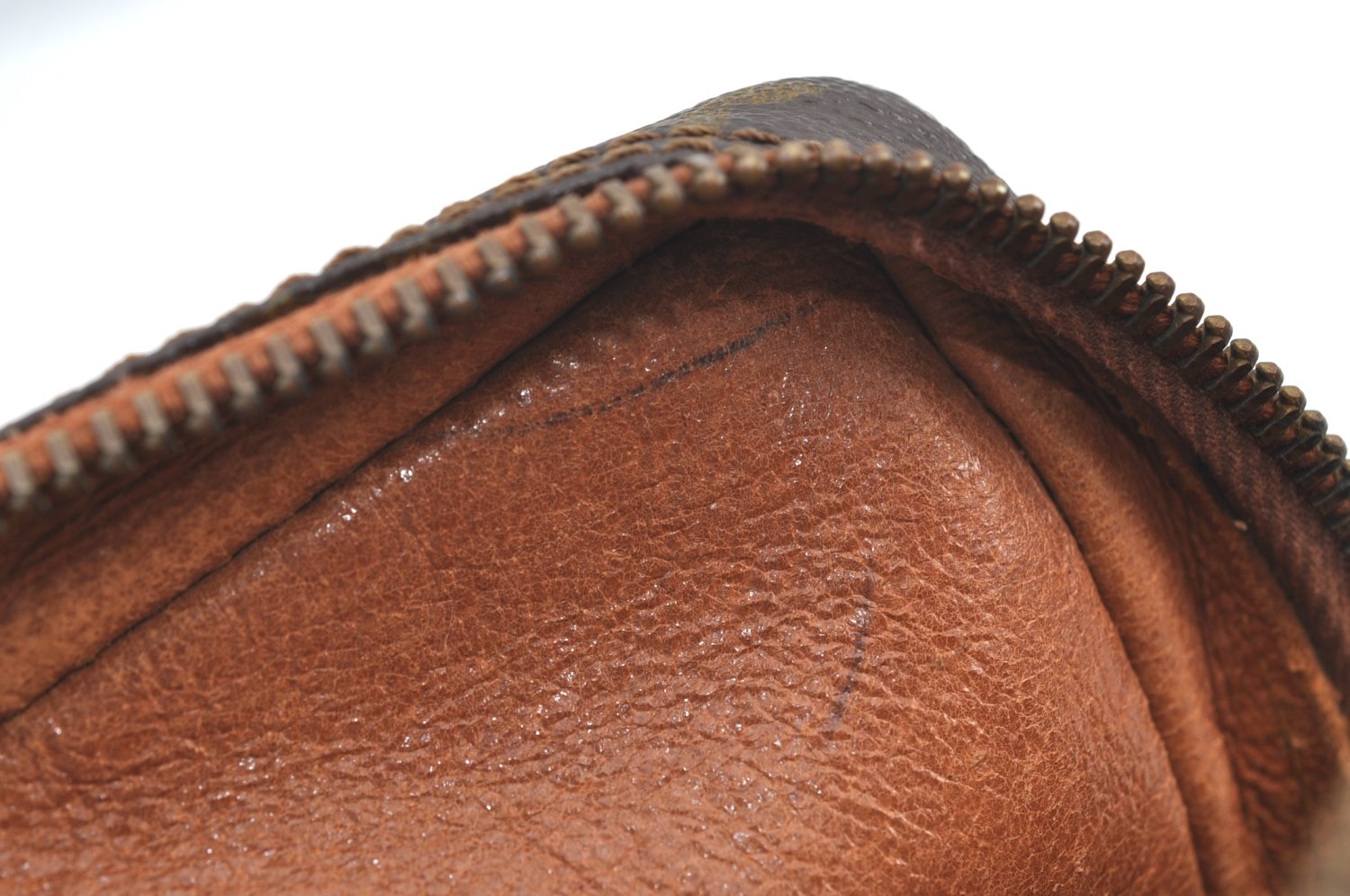 Authentic Louis Vuitton Monogram Amazone Shoulder Cross Body Bag Old Model K8018