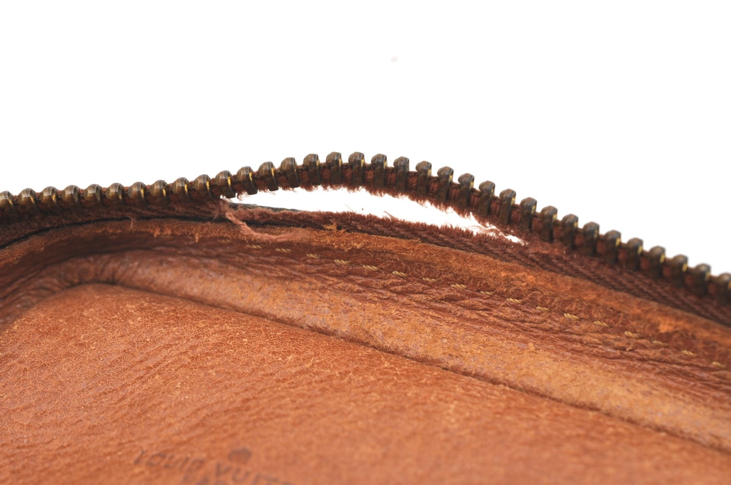 Authentic Louis Vuitton Monogram Amazone Shoulder Cross Body Bag Old Model K8018