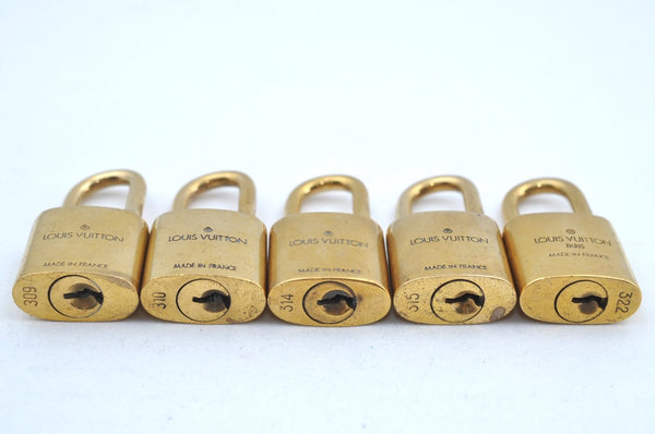 Authentic Louis Vuitton Padlock Gold 10Set LV K8040