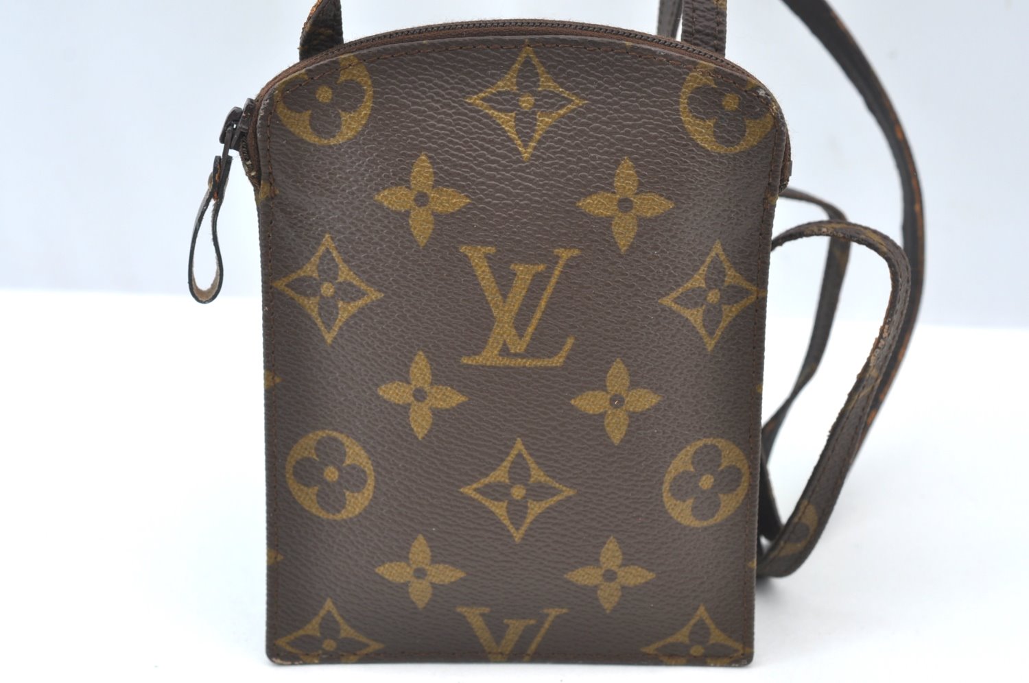 Authentic Louis Vuitton Monogram Pochette Secret Shoulder Bag Old Model K8054