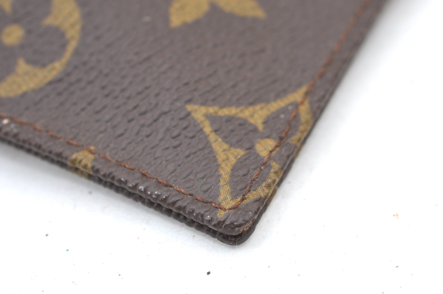 Authentic Louis Vuitton Monogram Pochette Secret Shoulder Bag Old Model K8054