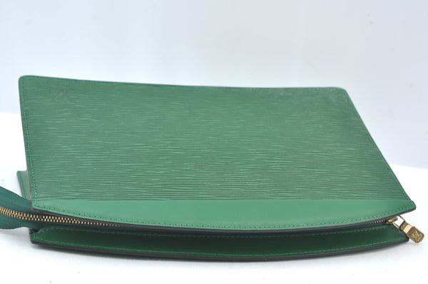 Authentic Louis Vuitton Epi Trousse Crete Clutch Bag Green M48407 LV K8064