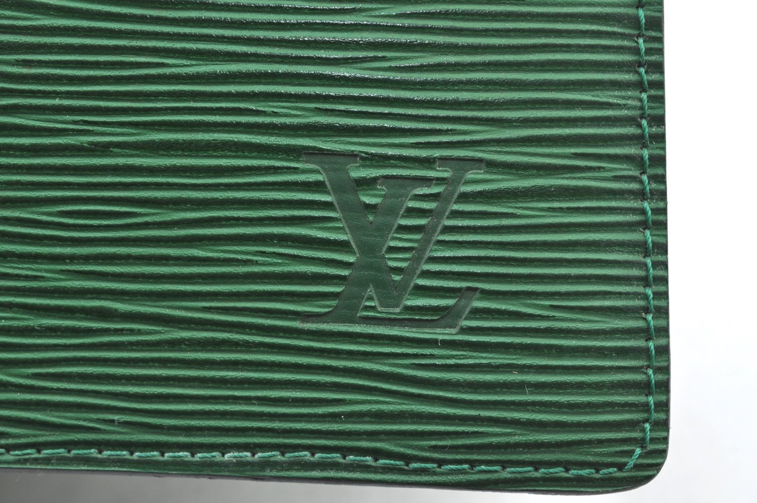 Authentic Louis Vuitton Epi Trousse Crete Clutch Bag Green M48407 LV K8064
