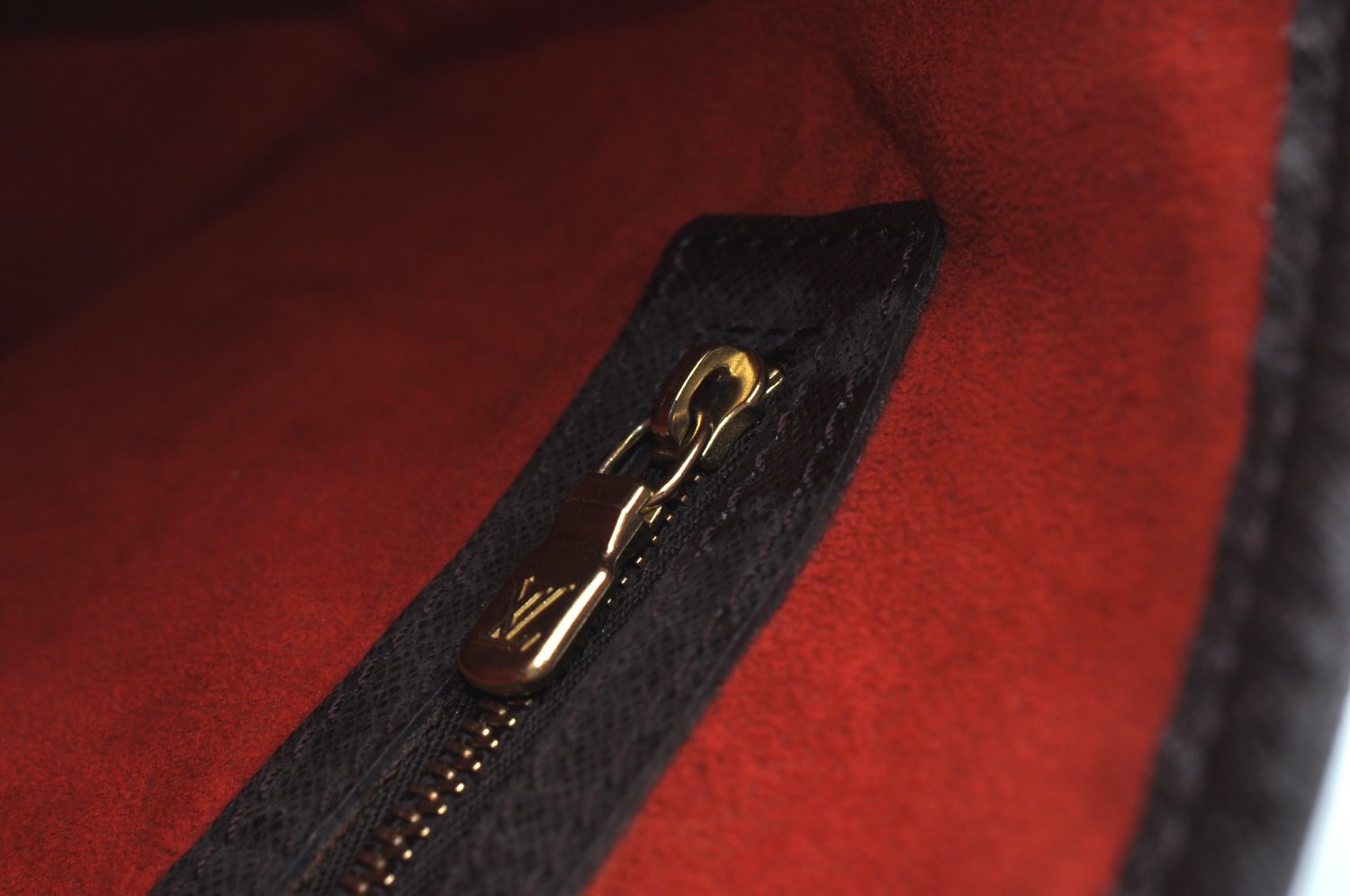 Authentic Louis Vuitton Damier Marais Bucket Shoulder Tote Bag N42240 LV K8072