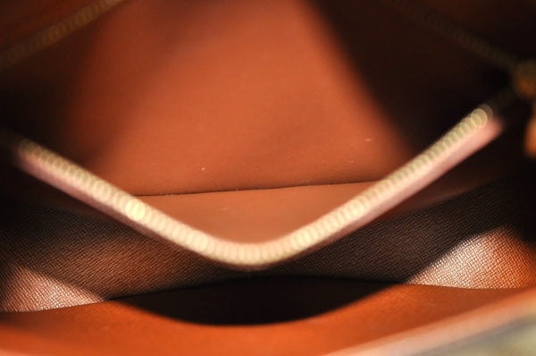 Authentic Louis Vuitton Monogram Saint Cloud GM M51242 Shoulder Cross Bag K8080