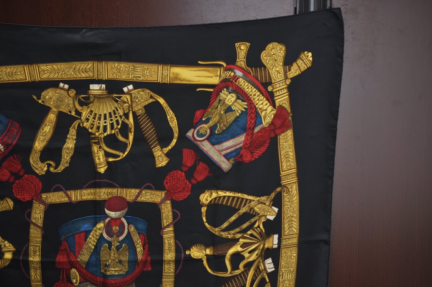 Authentic HERMES Carre 90 Scarf 