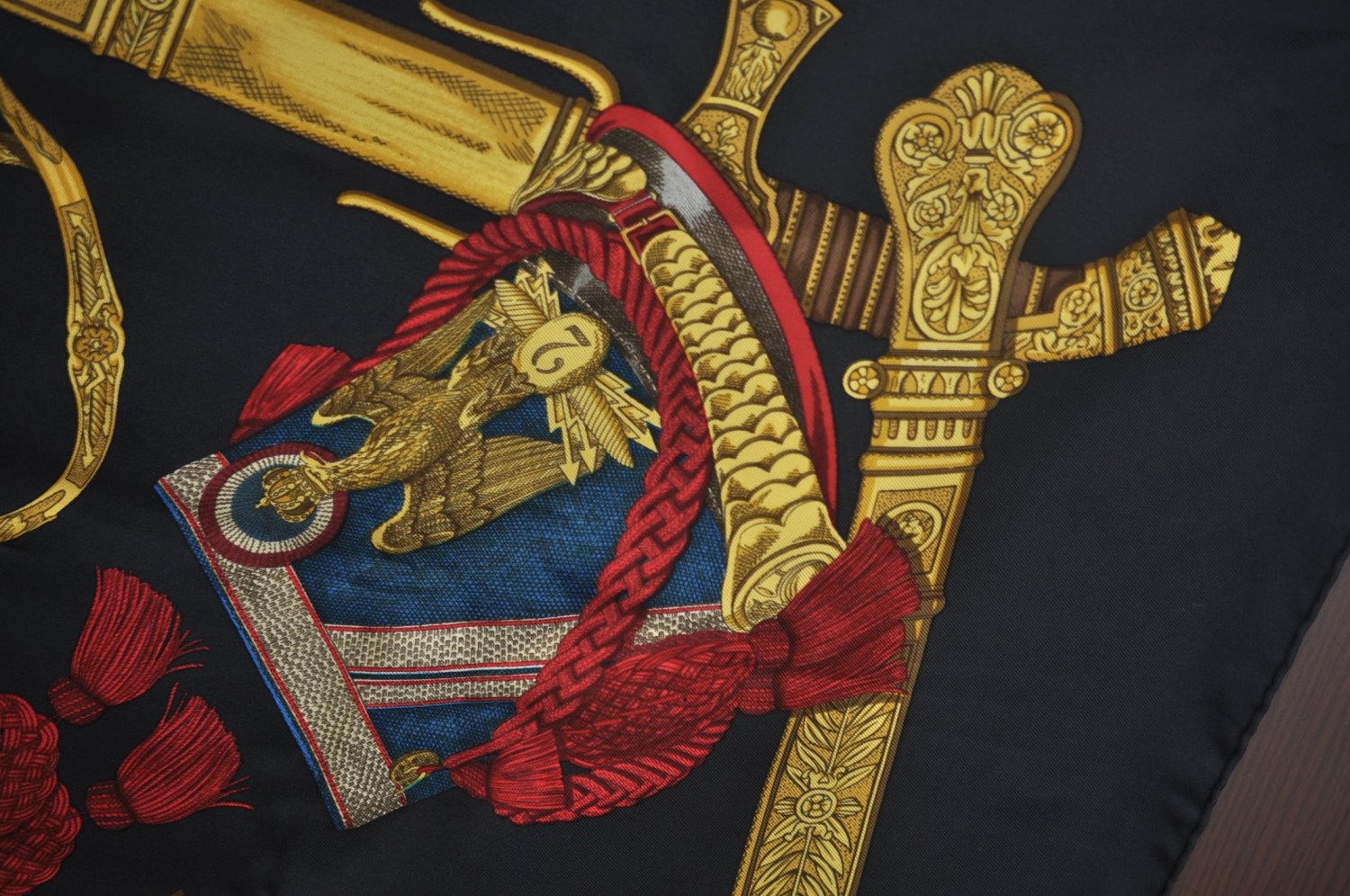 Authentic HERMES Carre 90 Scarf 