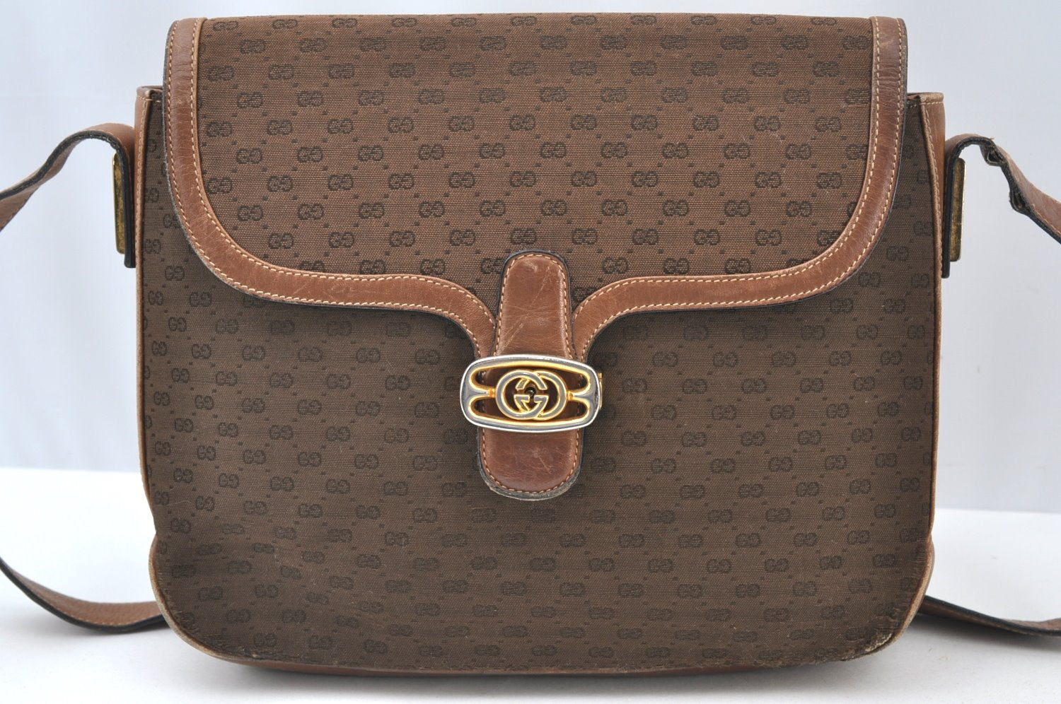 Authentic GUCCI Micro GG Canvas Leather Shoulder Cross Body Bag Brown K8155