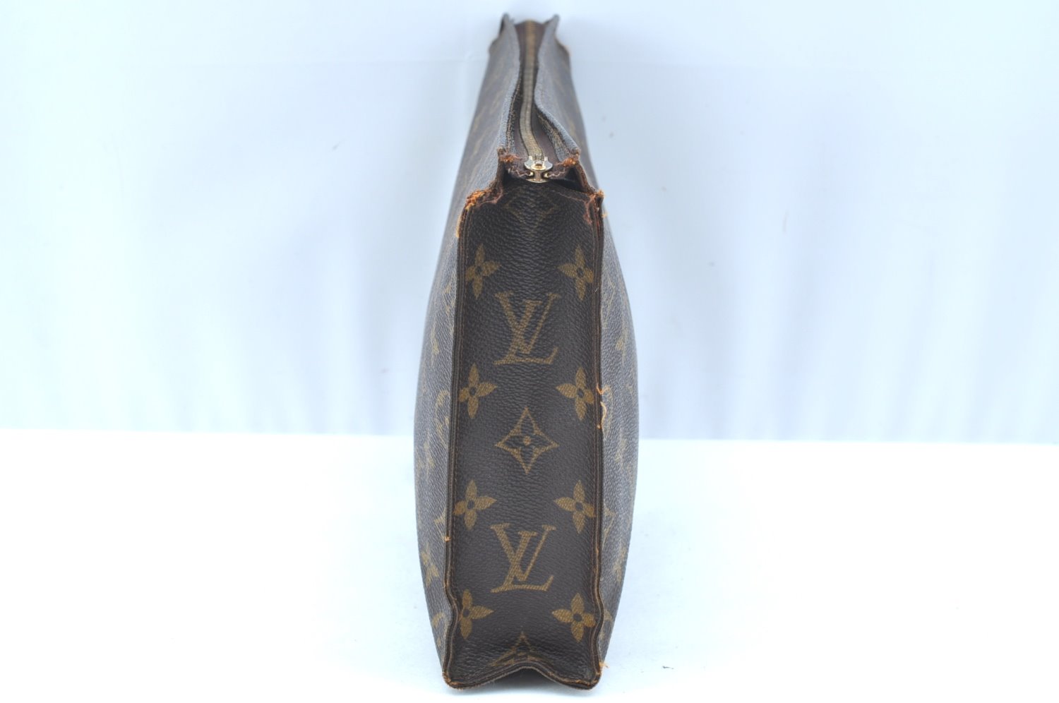 Auth Louis Vuitton Monogram Poche Toilette 26 Pouch Old Model LV Junk K8161