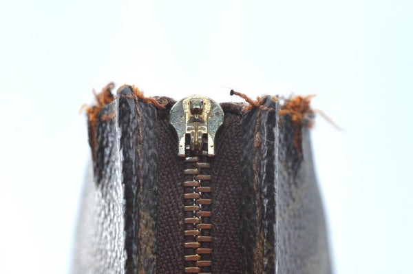 Auth Louis Vuitton Monogram Poche Toilette 26 Pouch Old Model LV Junk K8161