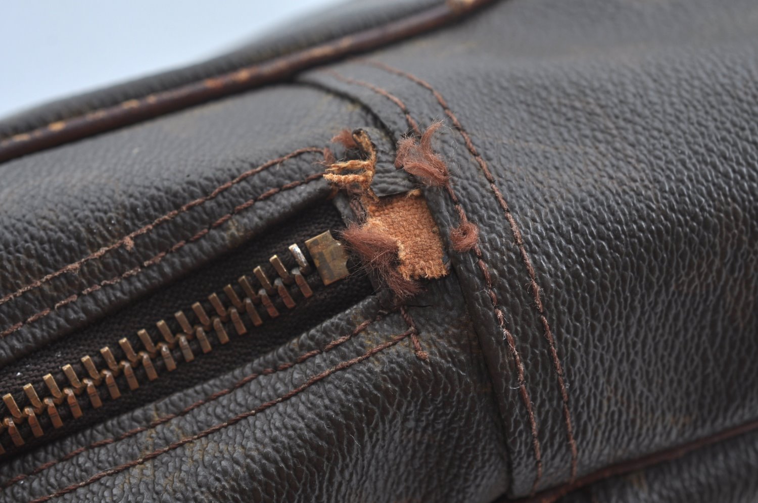 Authentic Louis Vuitton Monogram Marceau Shoulder Cross Bag Old Model Junk K8165