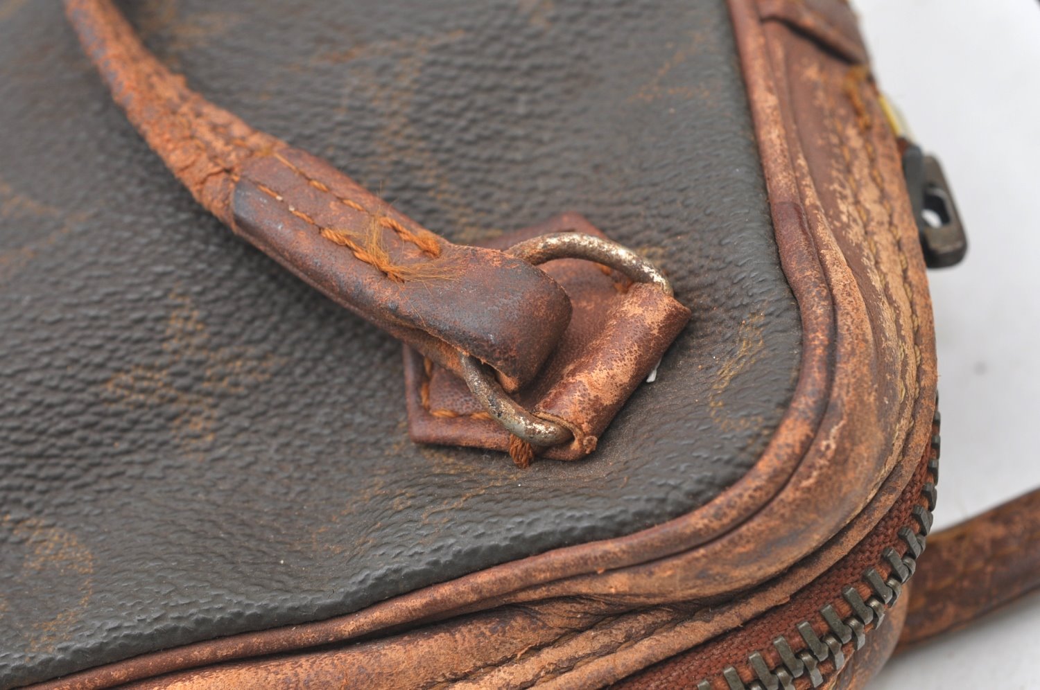 Auth Louis Vuitton Monogram Pochette Sport Clutch Hand Bag Old Model Junk K8168