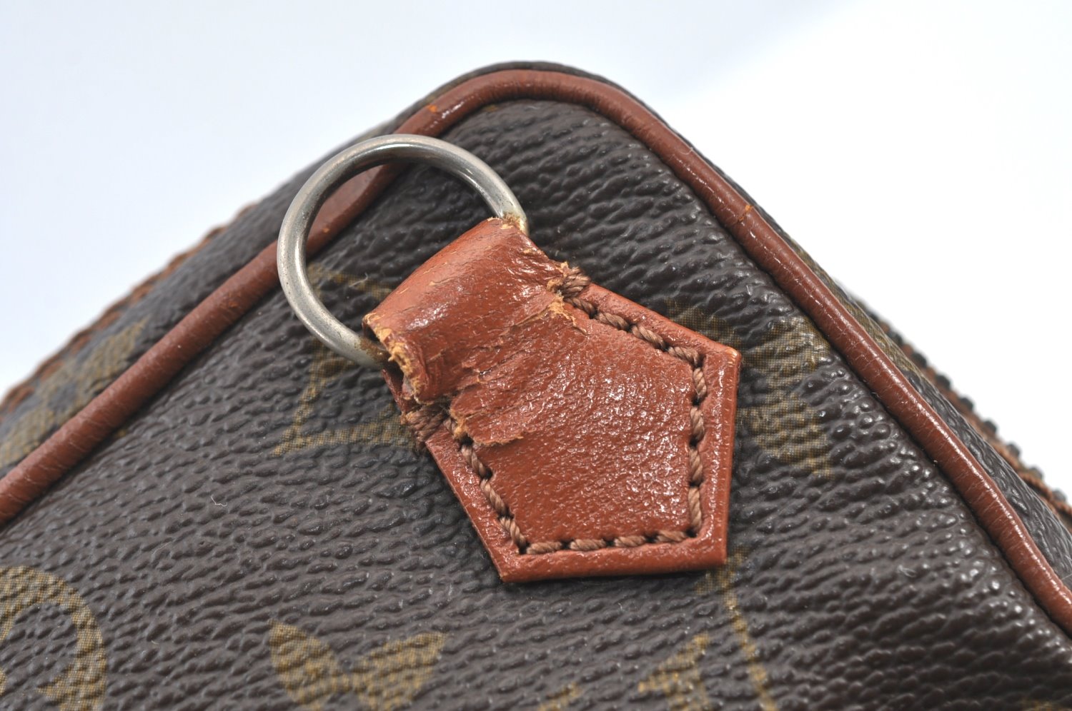 Authentic Louis Vuitton Monogram Amazone Shoulder Cross Bag Old Model K8187