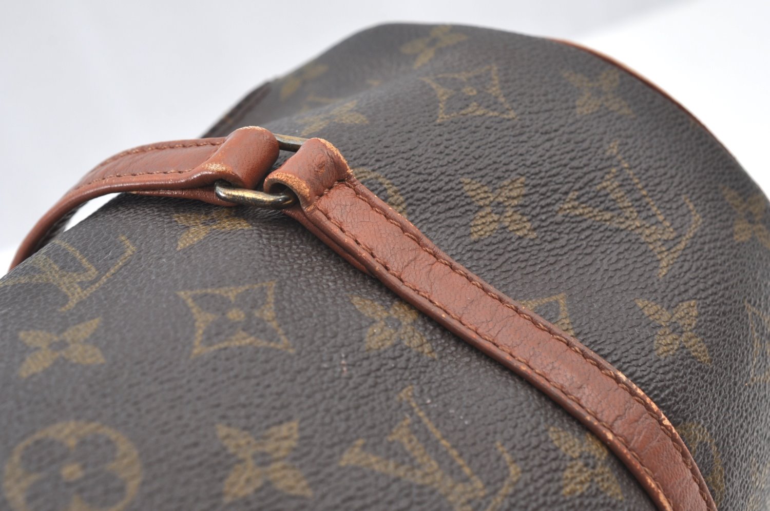 Authentic Louis Vuitton Monogram Papillon 30 Hand Bag Old Model LV K8193