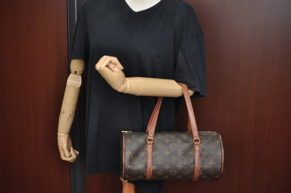 Authentic Louis Vuitton Monogram Papillon 30 Hand Bag Old Model LV K8193