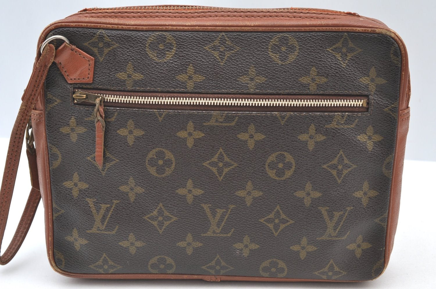 Authentic Louis Vuitton Monogram Pochette Sport Clutch Hand Bag Old Model K8200
