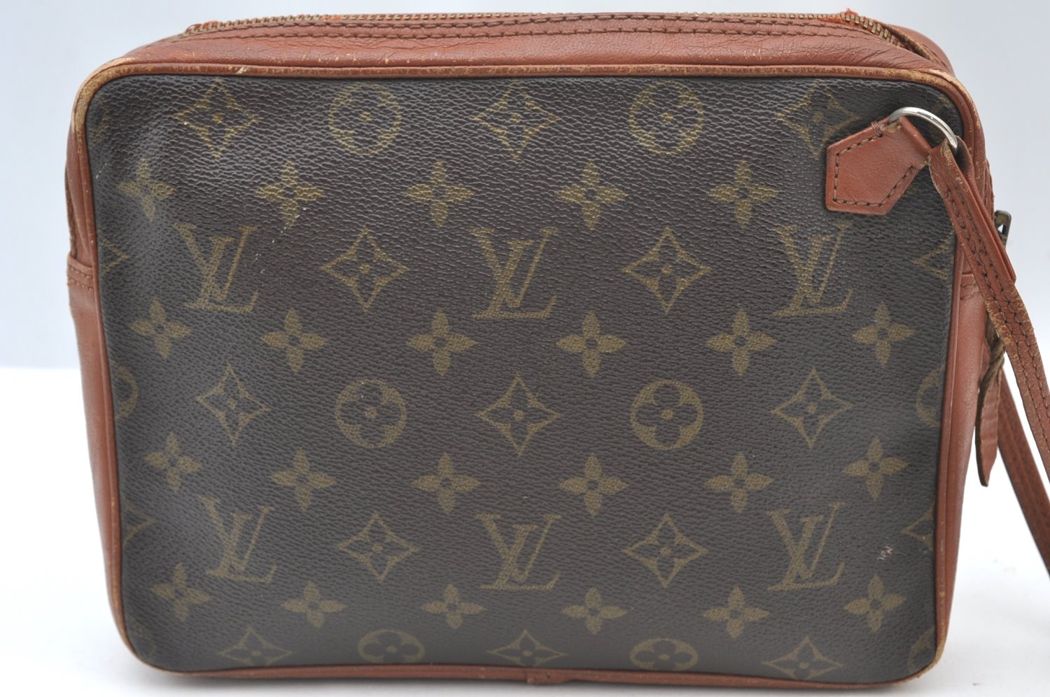 Authentic Louis Vuitton Monogram Pochette Sport Clutch Hand Bag Old Model K8200