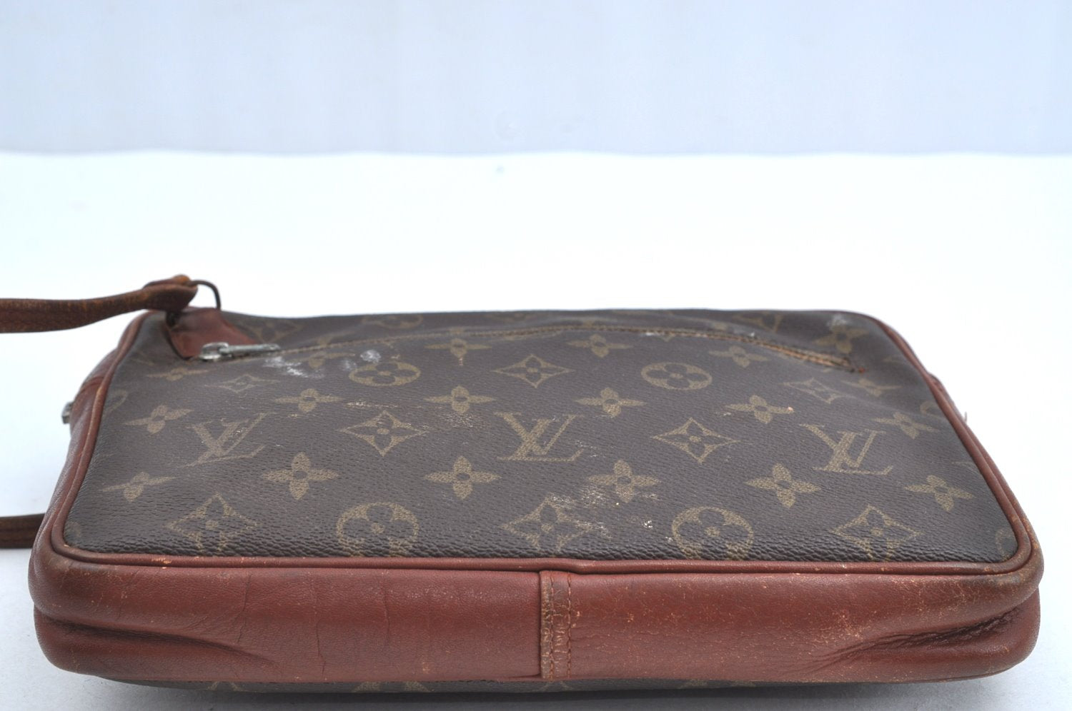 Authentic Louis Vuitton Monogram Pochette Sport Clutch Bag Old Model Junk K8201