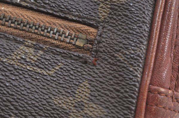 Authentic Louis Vuitton Monogram Pochette Sport Clutch Bag Old Model Junk K8201