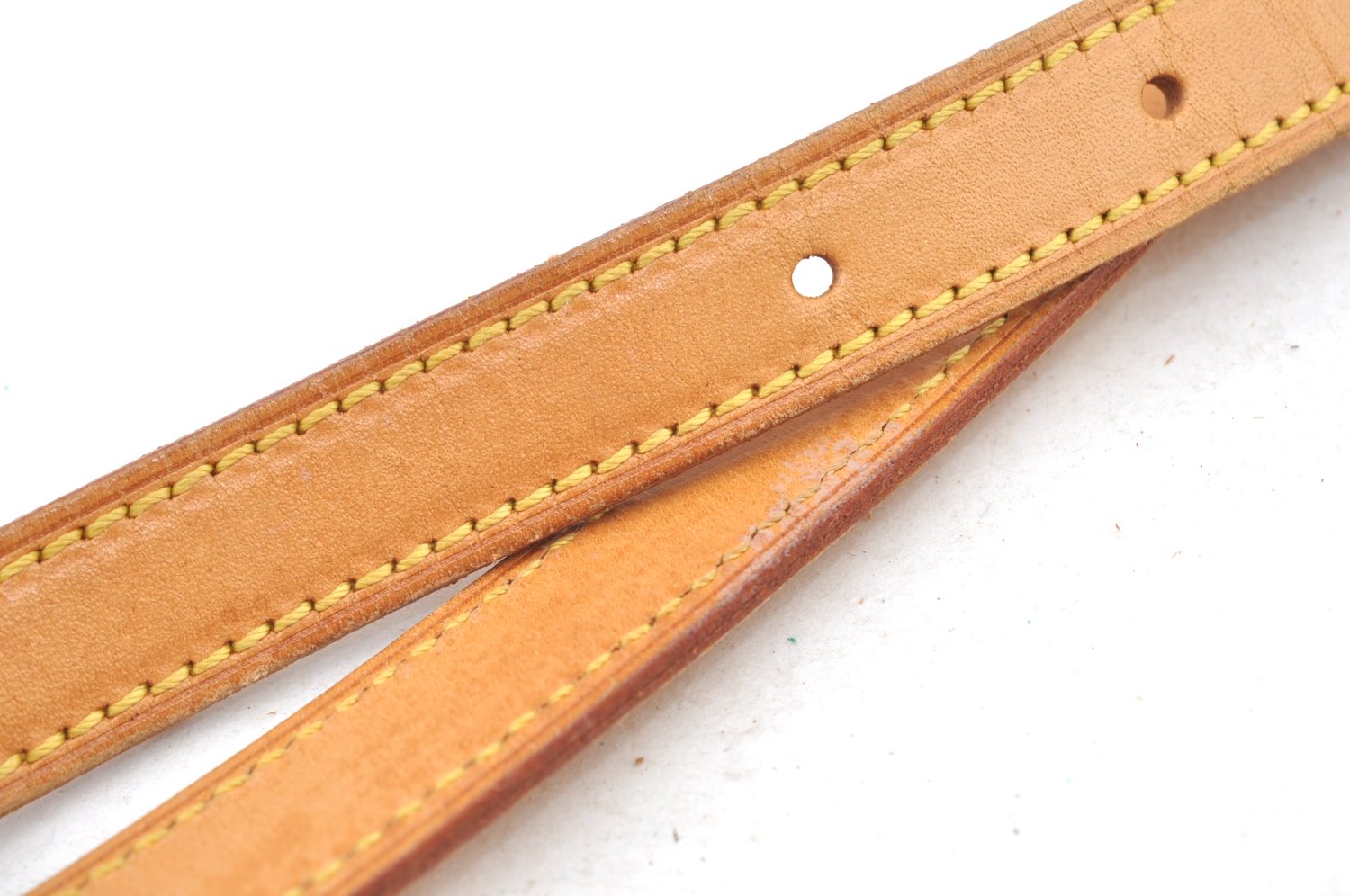 Authentic Louis Vuitton Leather Shoulder Strap For Bucket GM 31.9