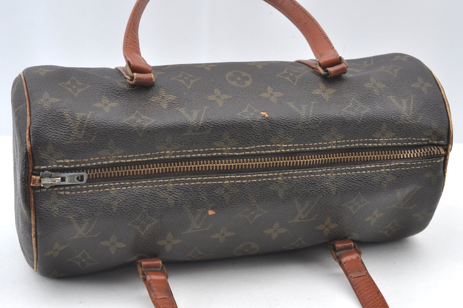 Authentic Louis Vuitton Monogram Papillon 30 Hand Bag Old Model LV K8220