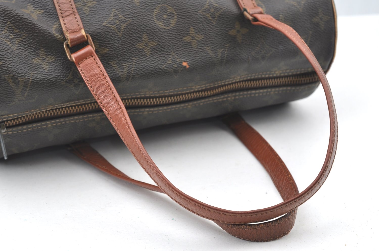 Authentic Louis Vuitton Monogram Papillon 30 Hand Bag Old Model LV K8220