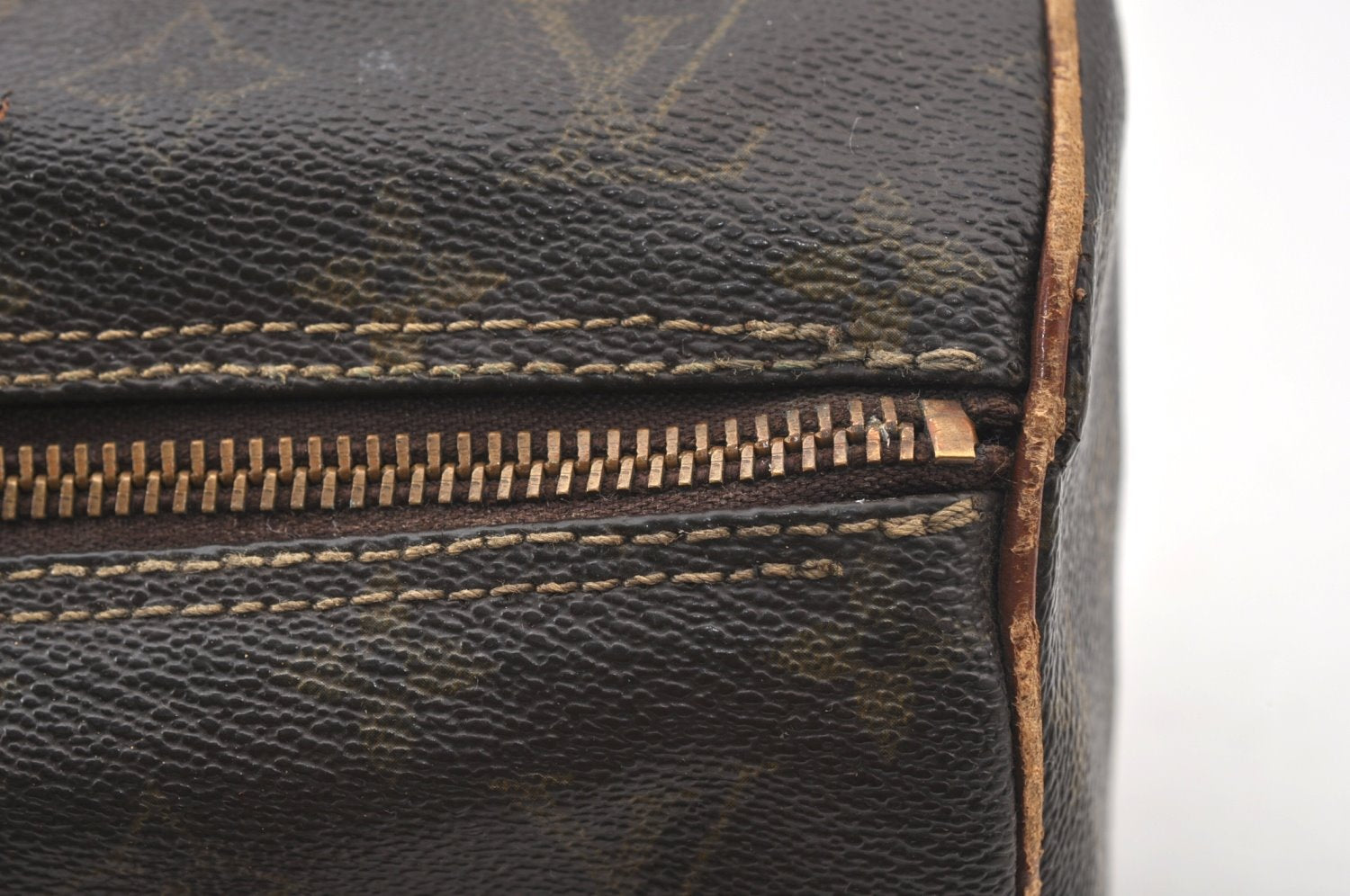 Authentic Louis Vuitton Monogram Papillon 30 Hand Bag Old Model LV K8220