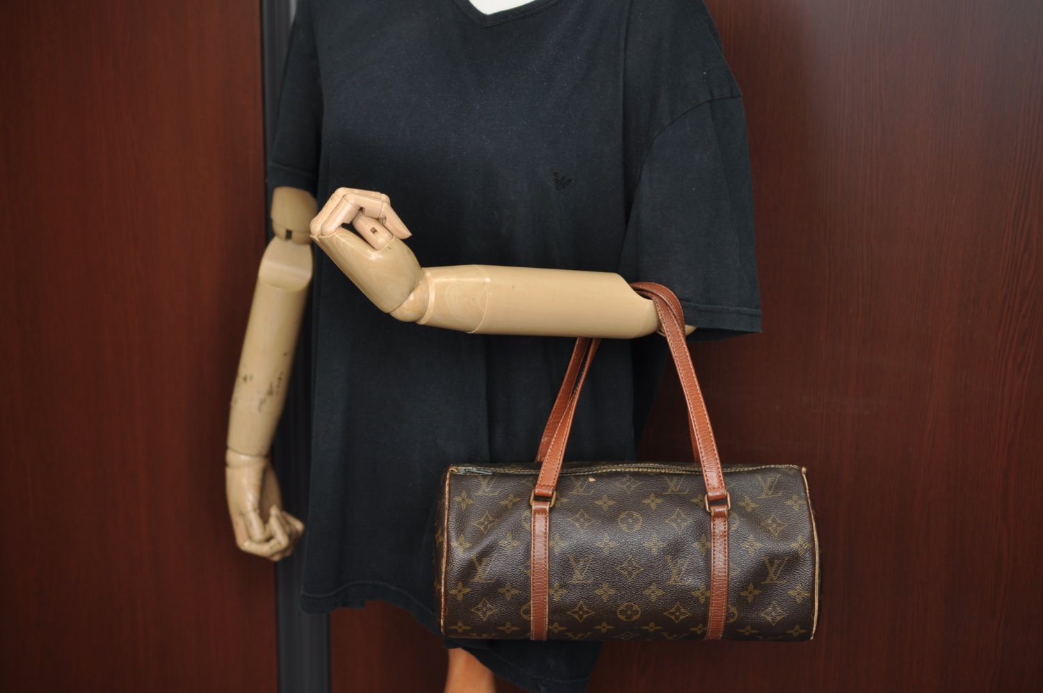 Authentic Louis Vuitton Monogram Papillon 30 Hand Bag Old Model LV K8220