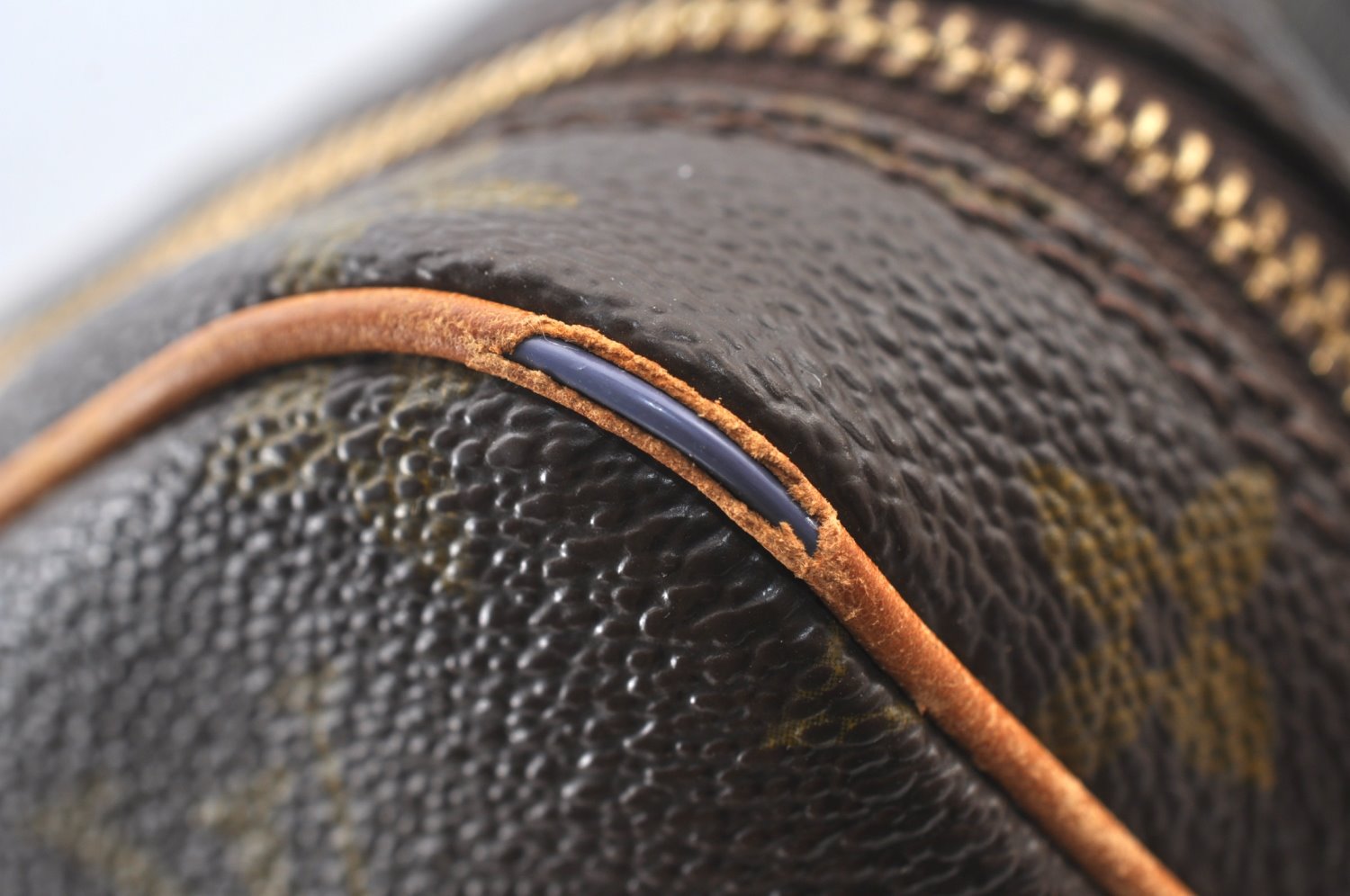 Authentic Louis Vuitton Monogram Danube Shoulder Cross Body Bag M45266 LV K8222