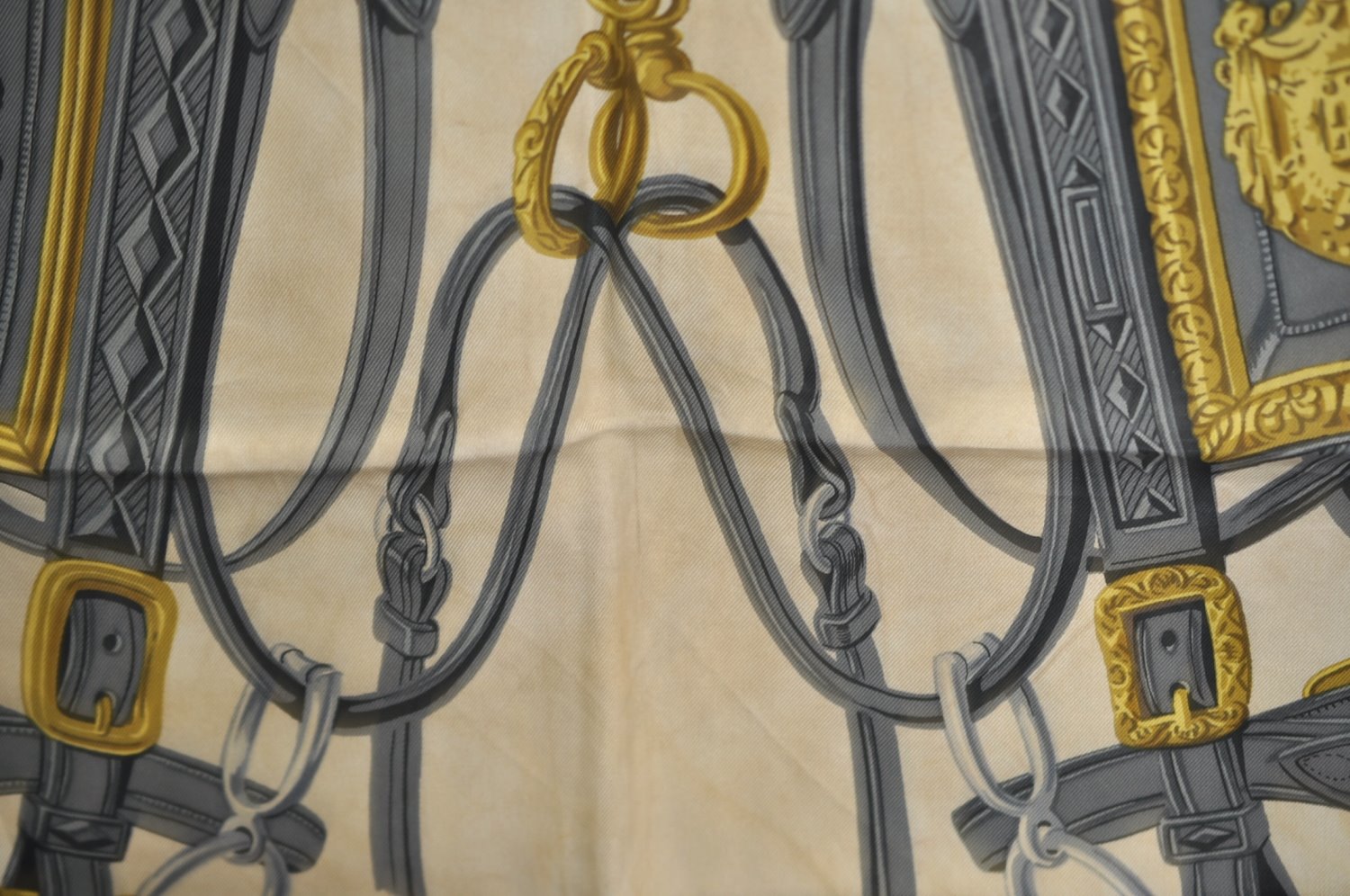 Authentic HERMES Carre 90 Scarf 