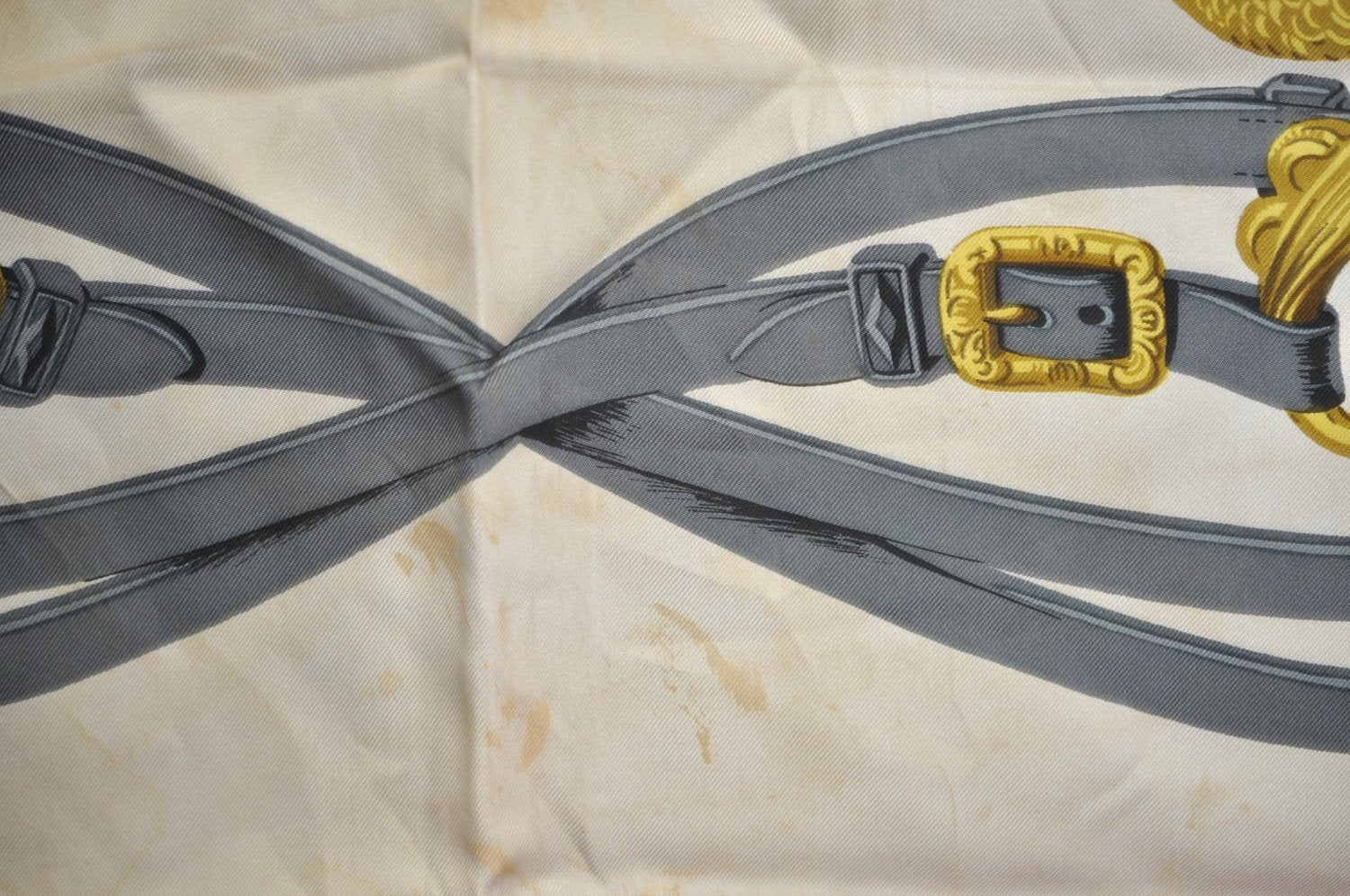 Authentic HERMES Carre 90 Scarf 